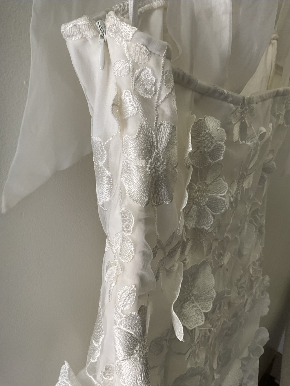 Lulus Emphatically Adorable White 3D-Floral Tie-Strap Mini Dress Medium - Picture 8 of 15